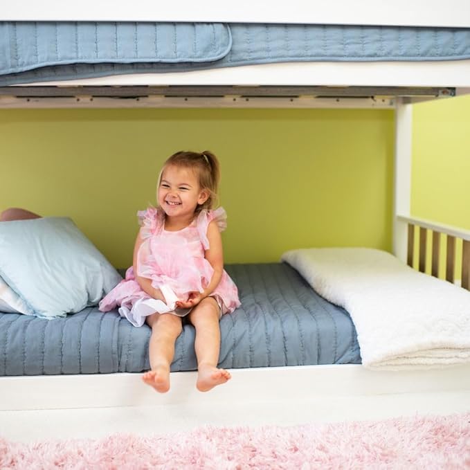 Max & Lily Low Bunk Bed, Scandinavian Modern Bunk Bed, Solid Wood Twin-Over-Twin Bed Frame for Kids, No Box Spring Needed, Blonde/White
