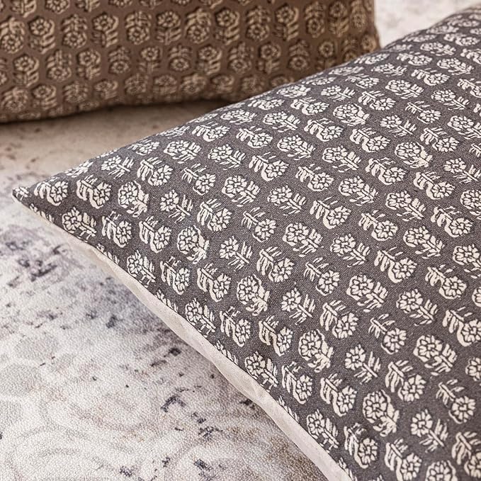 Foindtower Set of 2 Decorative Vintage Floral Print Throw Pillow Covers Neutral Modern Farmhouse Cushion Covers Boho Home Decor for Sofa Couch Chair Bedroom Living Room Outdoor,22×22 Inch,Rustic Gray