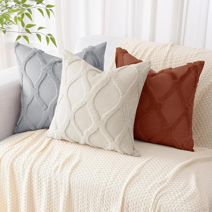 decorUhome Throw Pillow Covers 22x22 Inch Set of 2, Soft Plush Faux Fur Wool Grey Couch Pillow Covers, Decorative Neutral Pillow Cases for Bed Sofa Living Room Home Decor