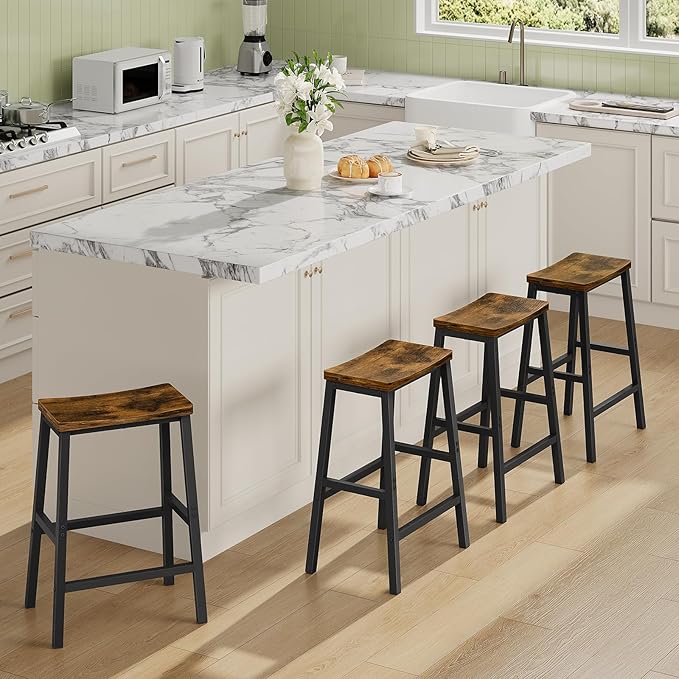HOOBRO Bar Stools Set of 4, Counter Height Bar Stools, 23.6'' Bar Chairs, Saddle Stools with Footrests, Industrial Barstools for Dining Room, Kitchen, Bar, Rustic Brown and Black BF02MDP401