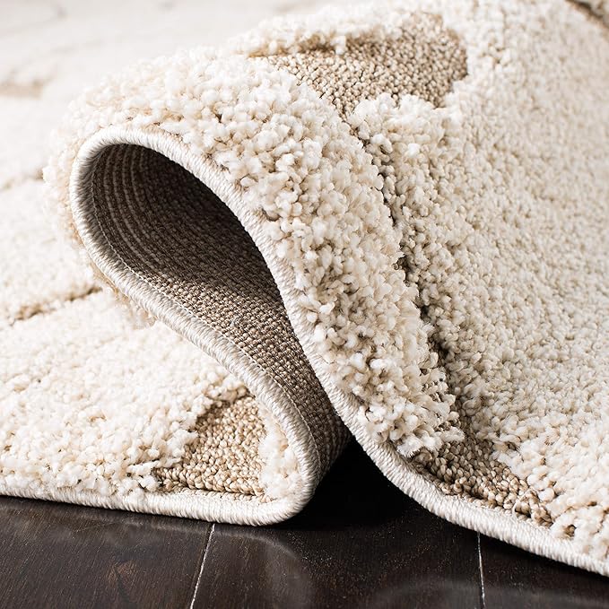 SAFAVIEH Florida Shag Collection Area Rug - 3'3" Square, Cream & Beige, Scroll Design, Non-Shedding & Easy Care, 1.2-inch Thick Ideal for High Traffic Areas in Living Room, Bedroom (SG455-1113)